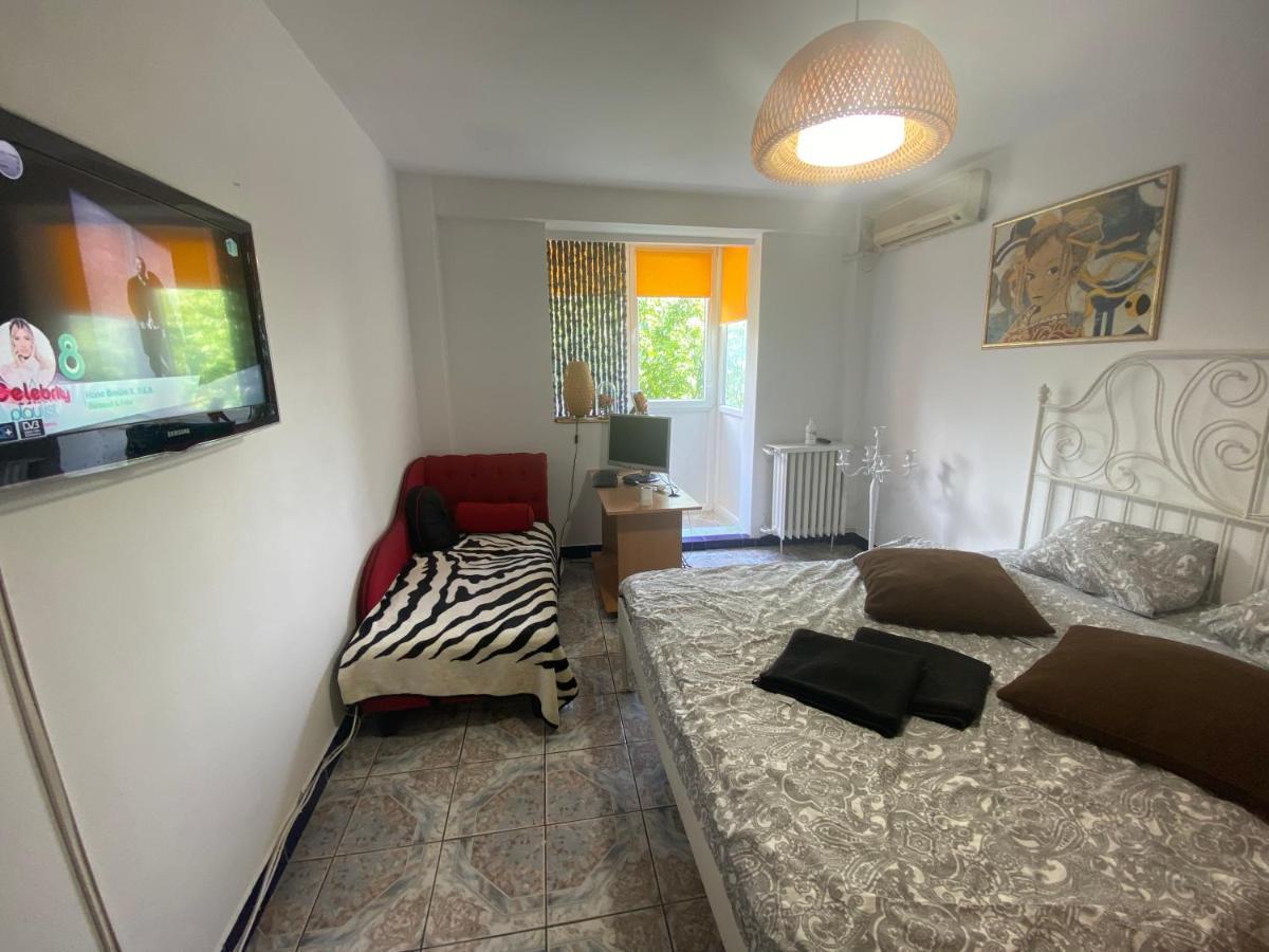 Piata Resita Host Apartment บูคาเรสต์ ภายนอก รูปภาพ